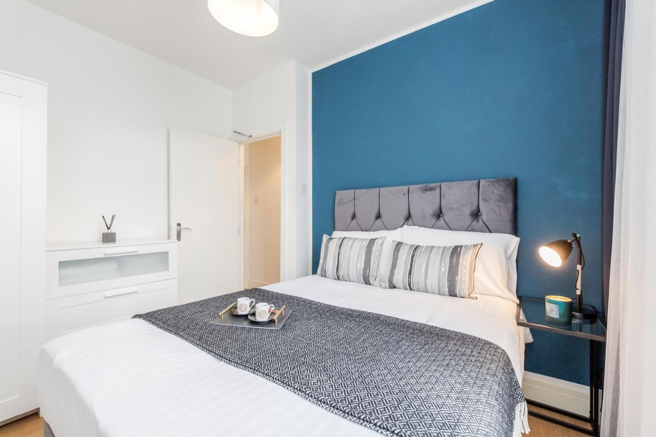 2 Bedrooms Serviced Apartment Excel Exhibition Centre, O2 Arena, Stratford Olympic City, Forest Gate, Central Лондон Екстер'єр фото