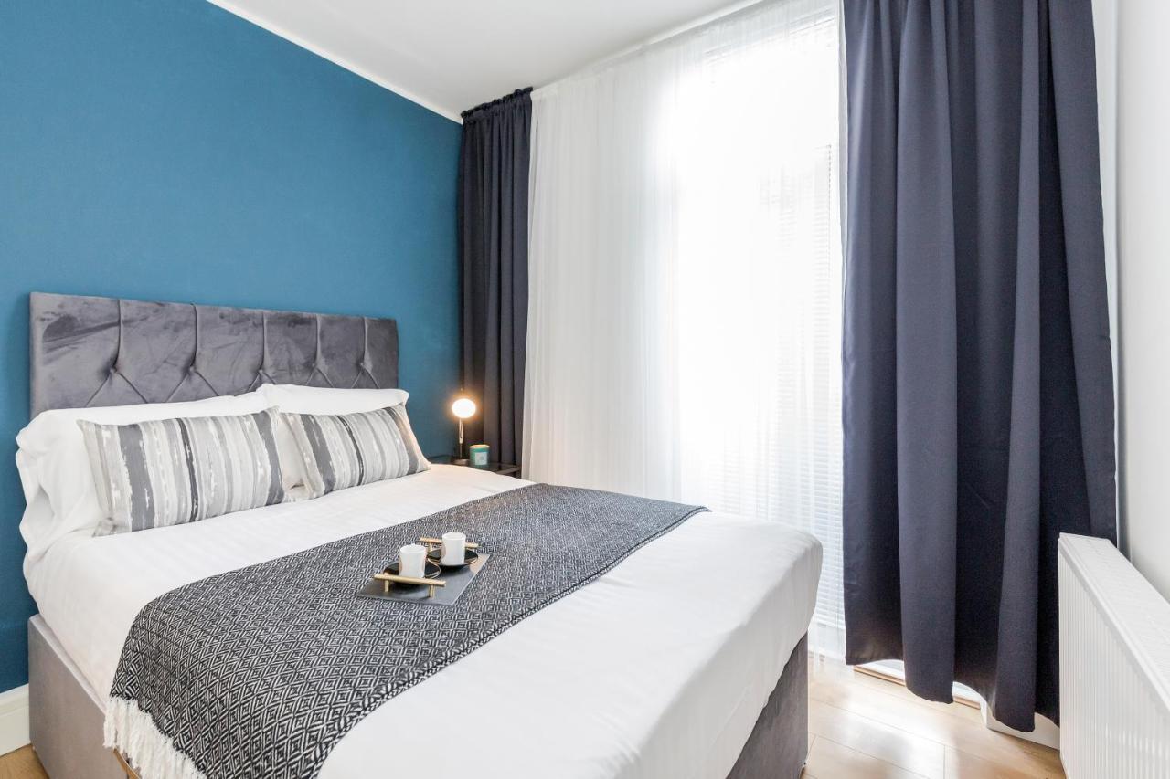 2 Bedrooms Serviced Apartment Excel Exhibition Centre, O2 Arena, Stratford Olympic City, Forest Gate, Central Лондон Екстер'єр фото